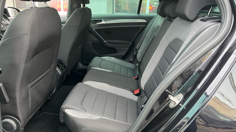 Volkswagen Golf 1.5 TSI EVO 150 R-Line 5dr Petrol Hatchback